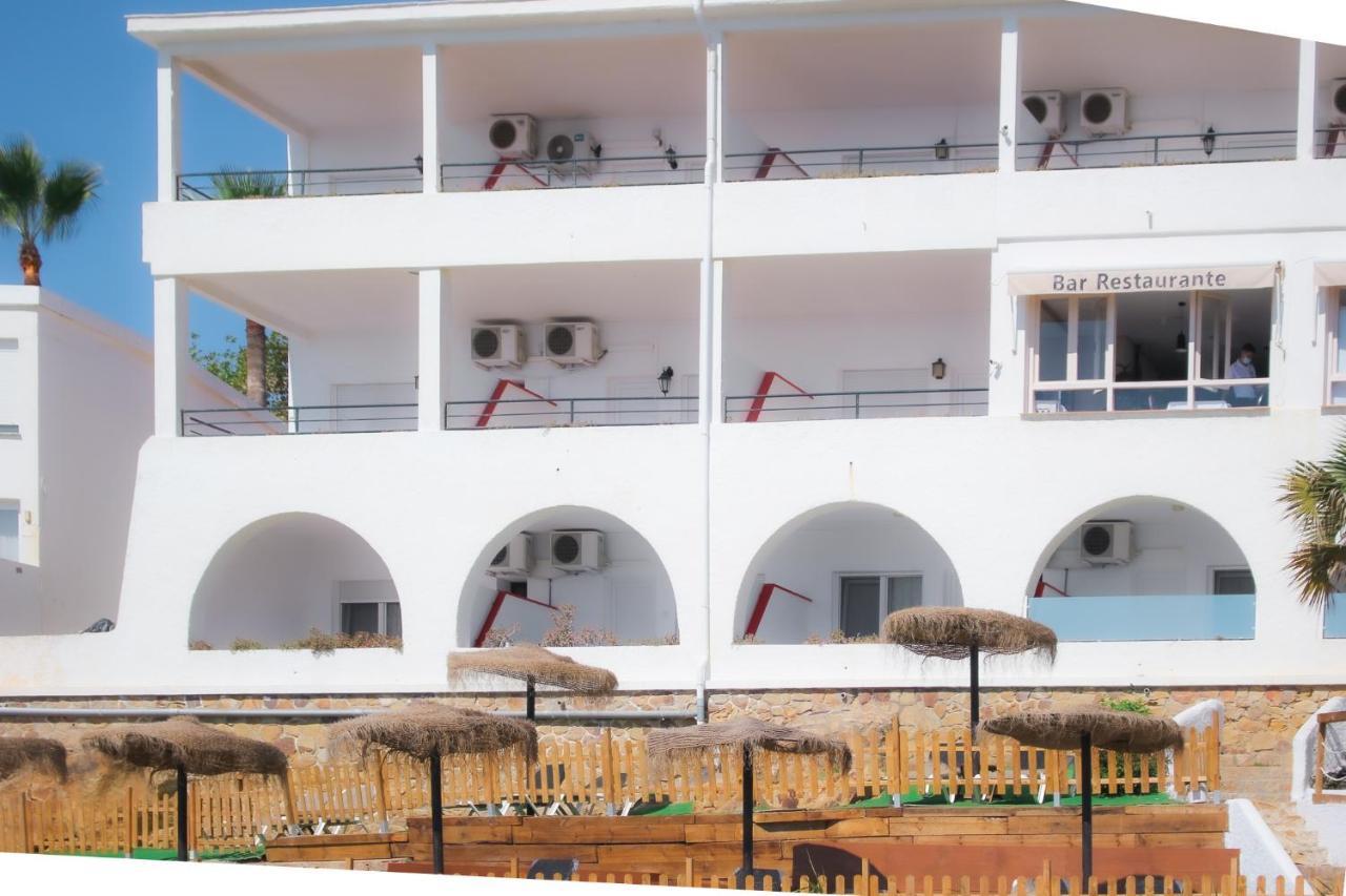 Hotel Patricia Torreguadiaro Exterior foto